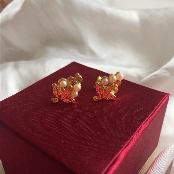 Golden Earrings - Picture 2 of 3